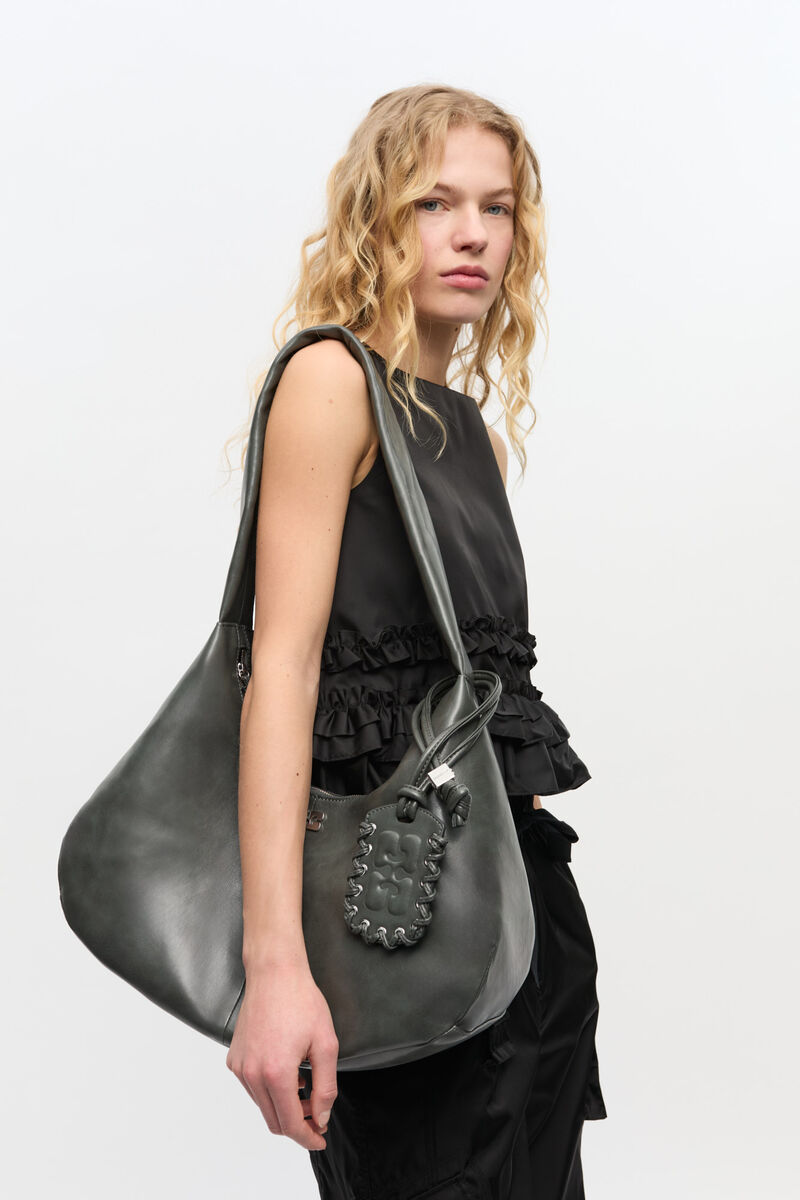 Dunkelgraue mittelgroße Hobo-Tasche, Lyocell, in colour Steal Grey - 2 - GANNI
